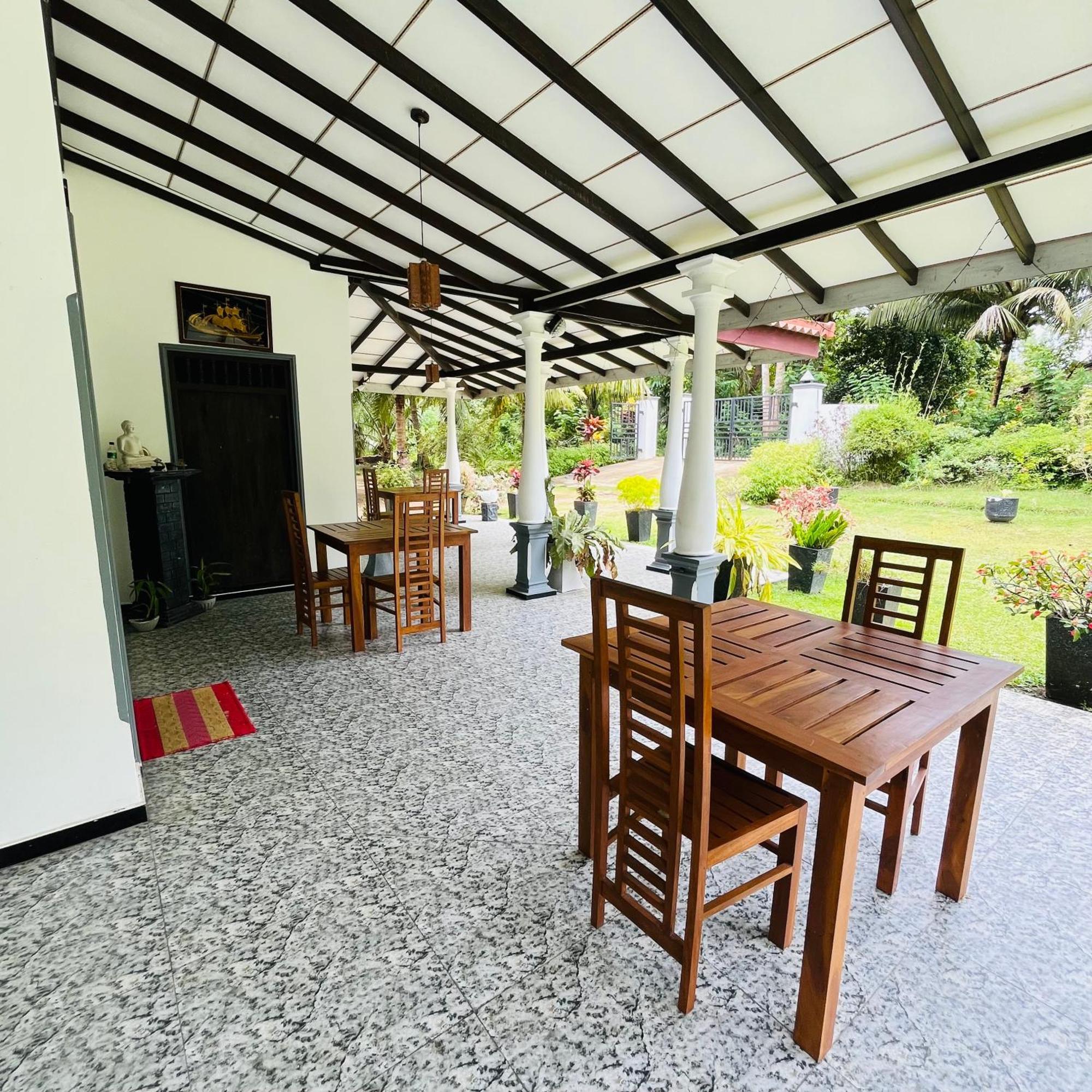 Hanguk Lanka Lagoon Villa Тангалла Экстерьер фото
