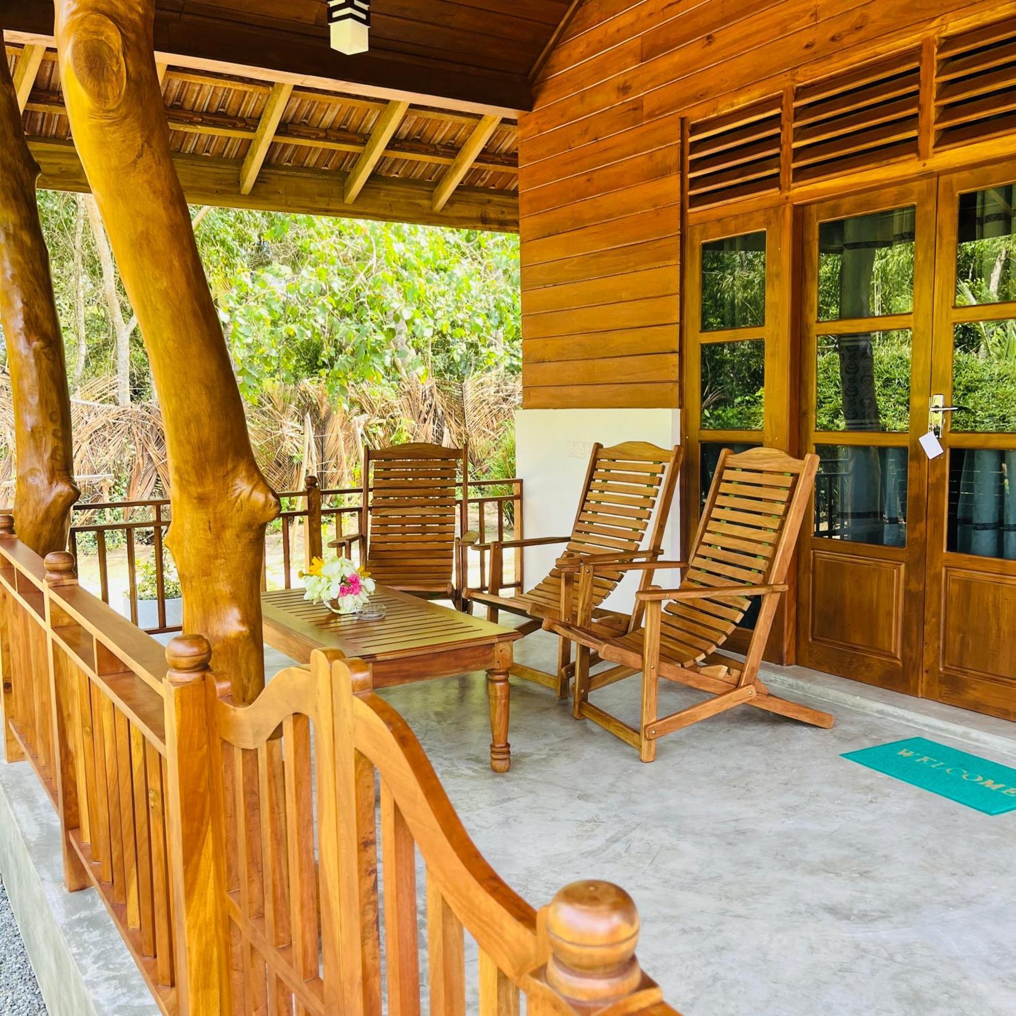 Hanguk Lanka Lagoon Villa Тангалла Экстерьер фото