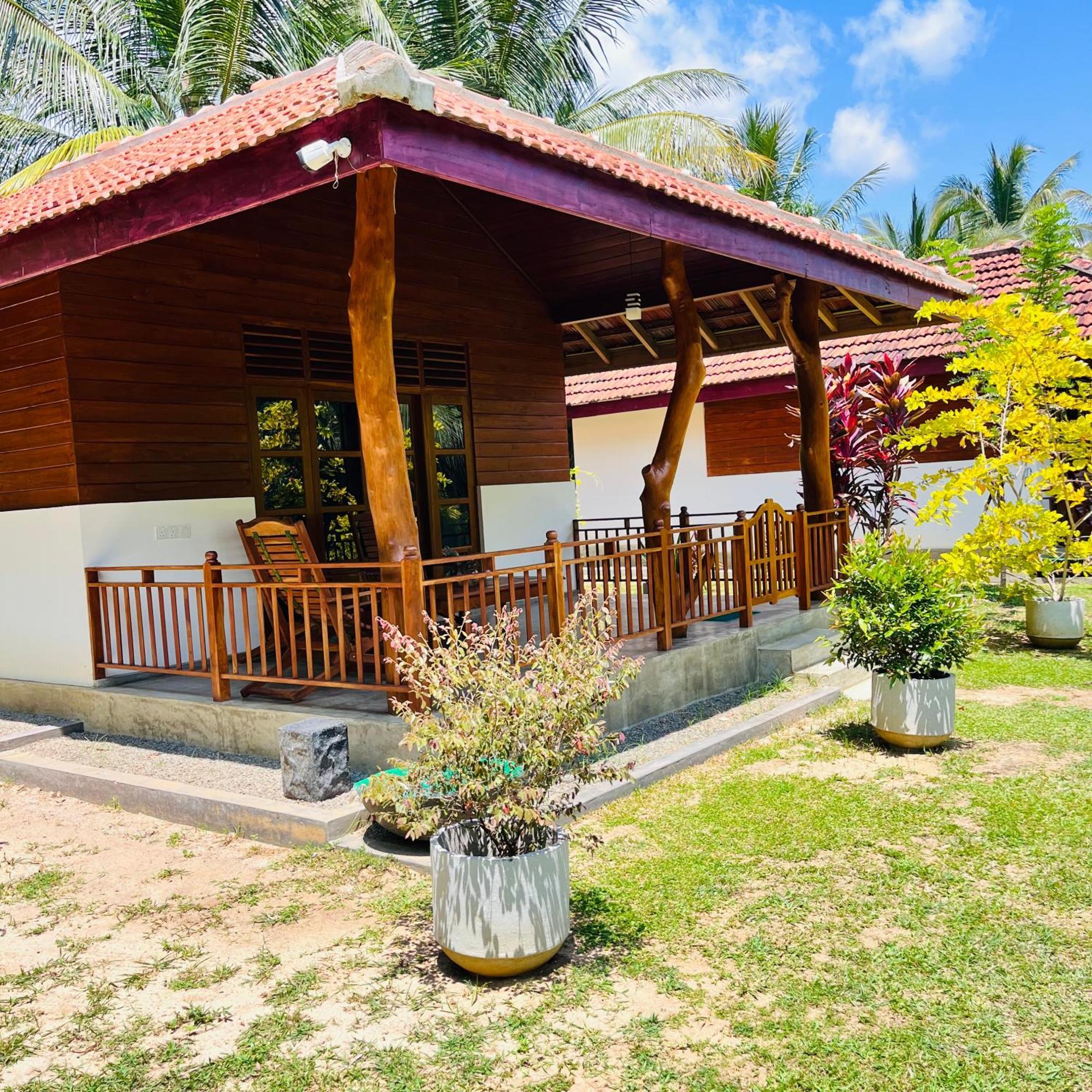 Hanguk Lanka Lagoon Villa Тангалла Экстерьер фото