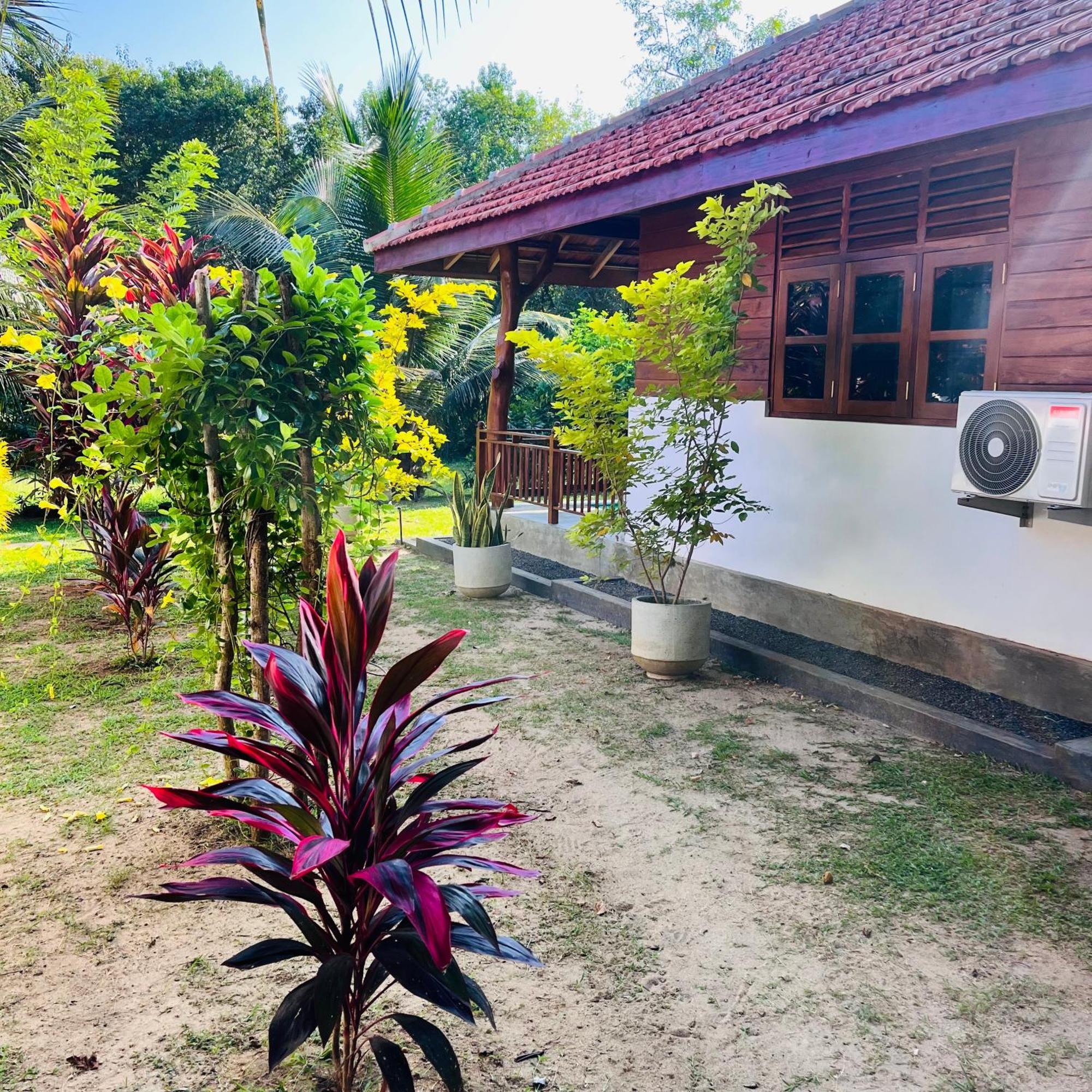 Hanguk Lanka Lagoon Villa Тангалла Экстерьер фото